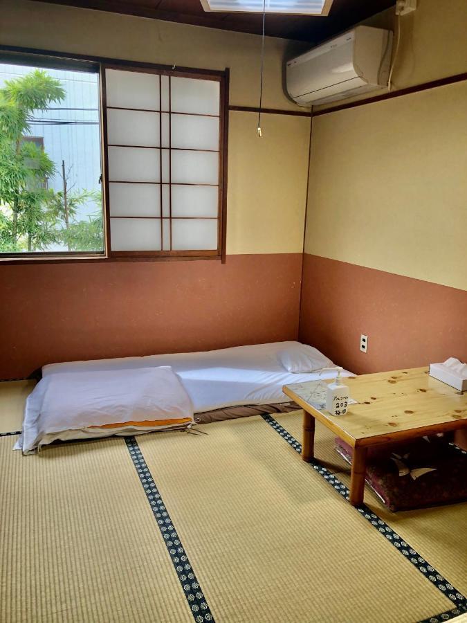 Umeoka Ryokan Наґано Екстер'єр фото